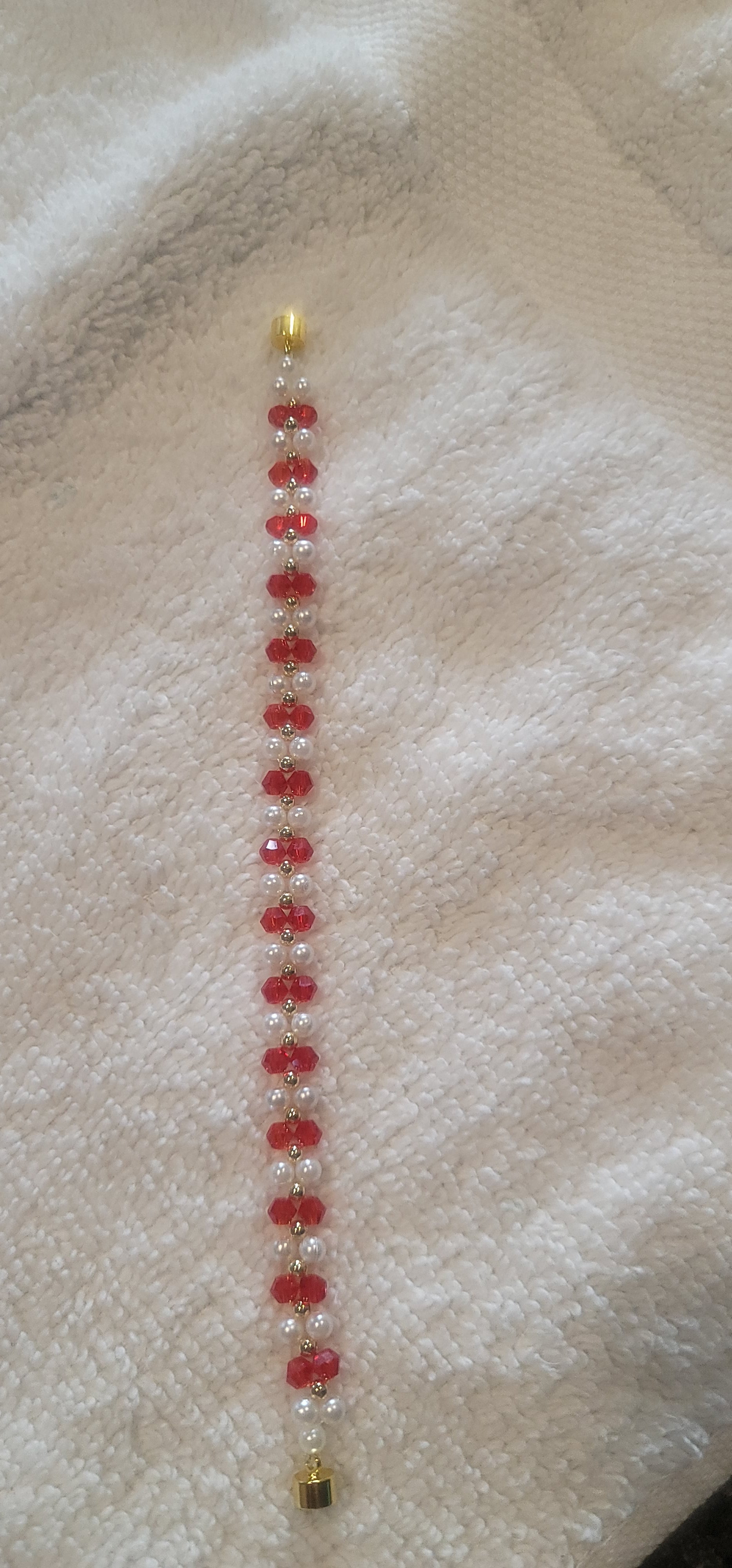 Blumenarmband